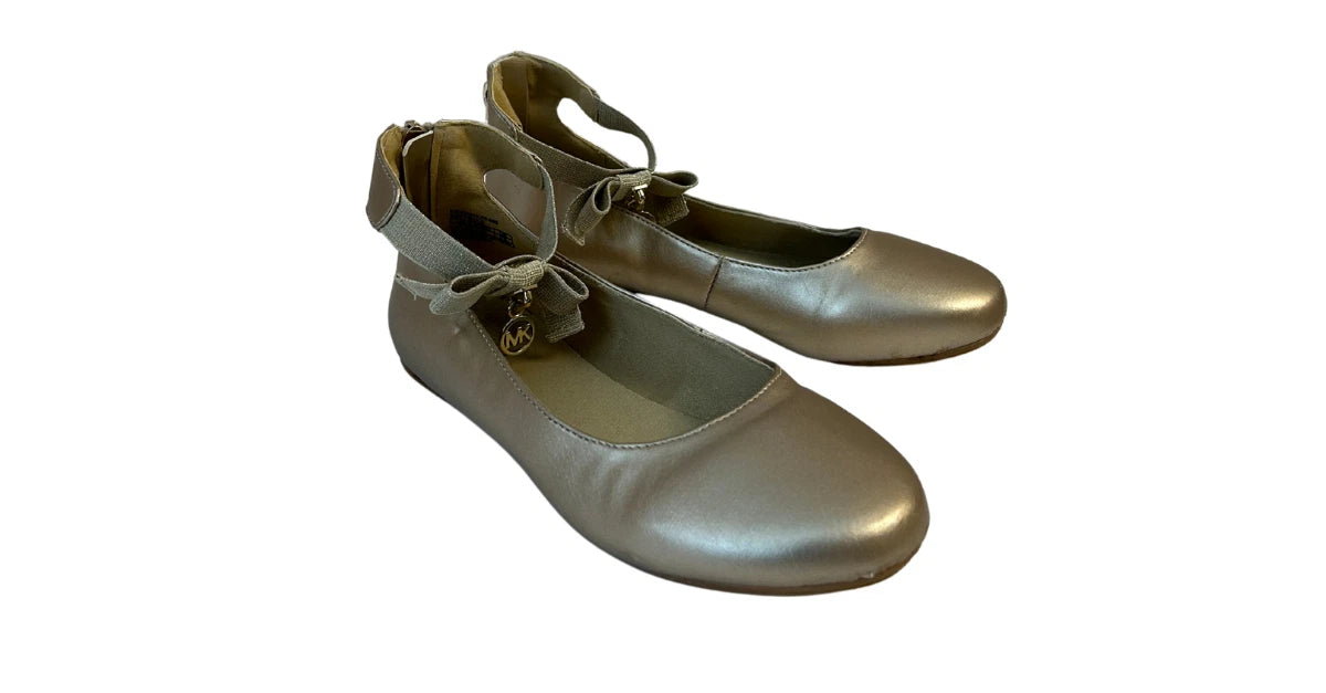 Michael Kors Girls' Kenyah Kay Signature Logo Charm Gold Ballet Flats Size 3