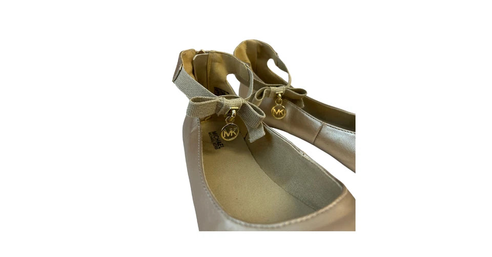 Michael Kors Girls' Kenyah Kay Signature Logo Charm Gold Ballet Flats Size 3